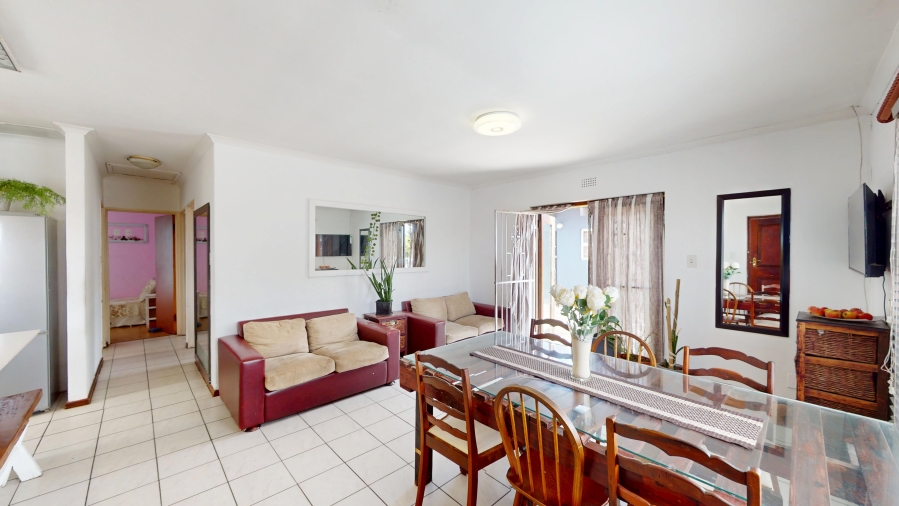 5 Bedroom Property for Sale in Colorado Park Western Cape